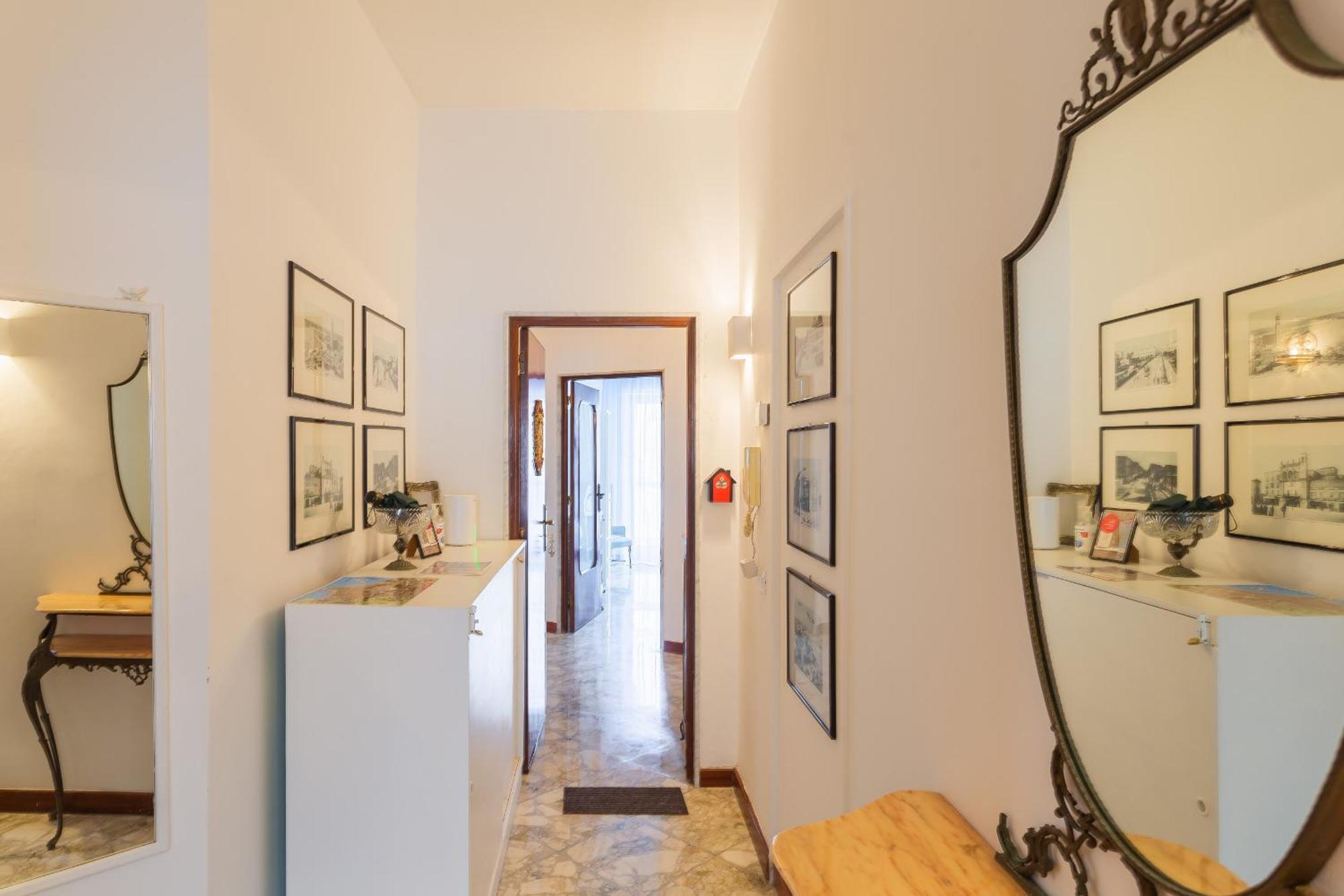 Golden And Silver Apartments By Wonderful Italy Bari Exterior foto